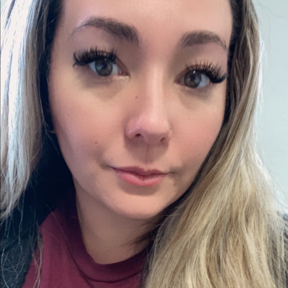 Meet your Posher, Megan